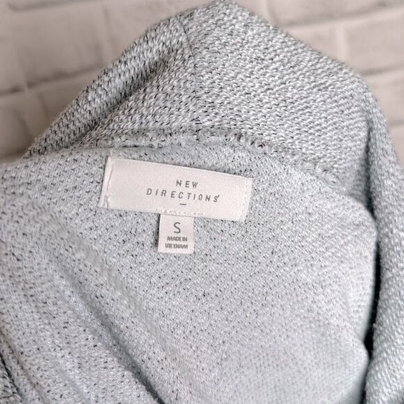 New Directions Cowl Neck Side Button Pullover Sweater Top Size Small - Picture 6 of 9